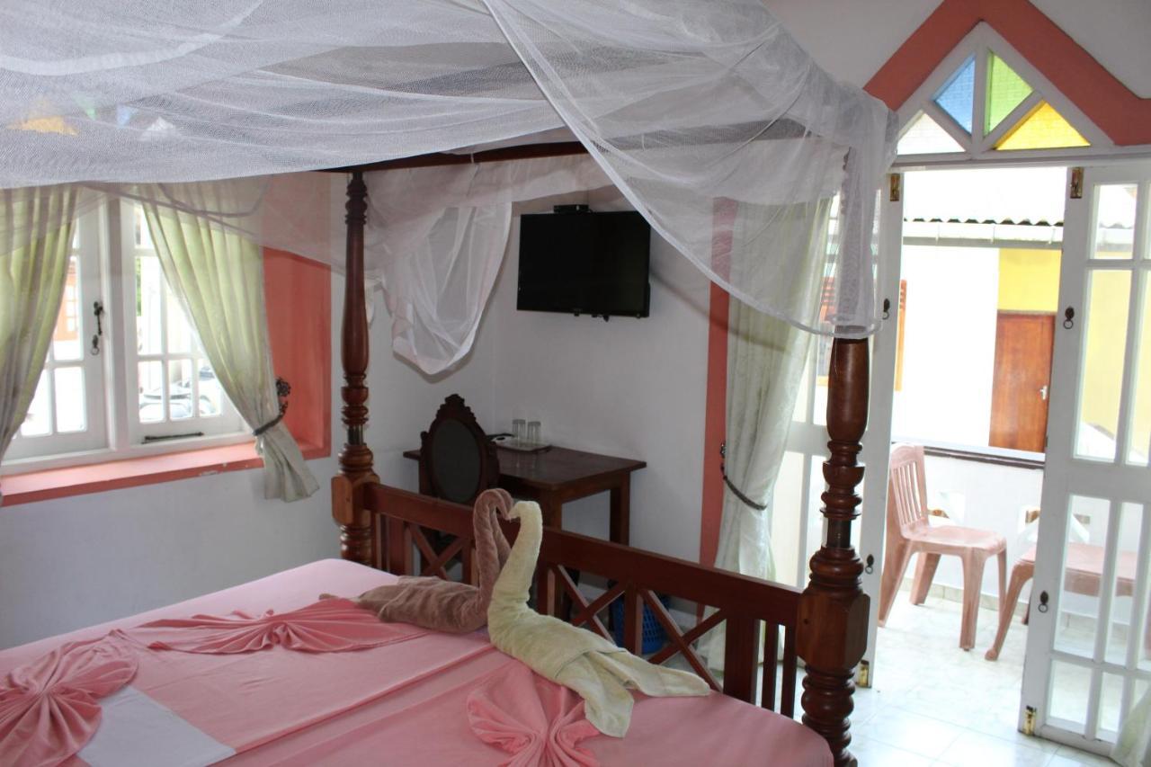 Blue Eyes Inn Unawatuna Εξωτερικό φωτογραφία