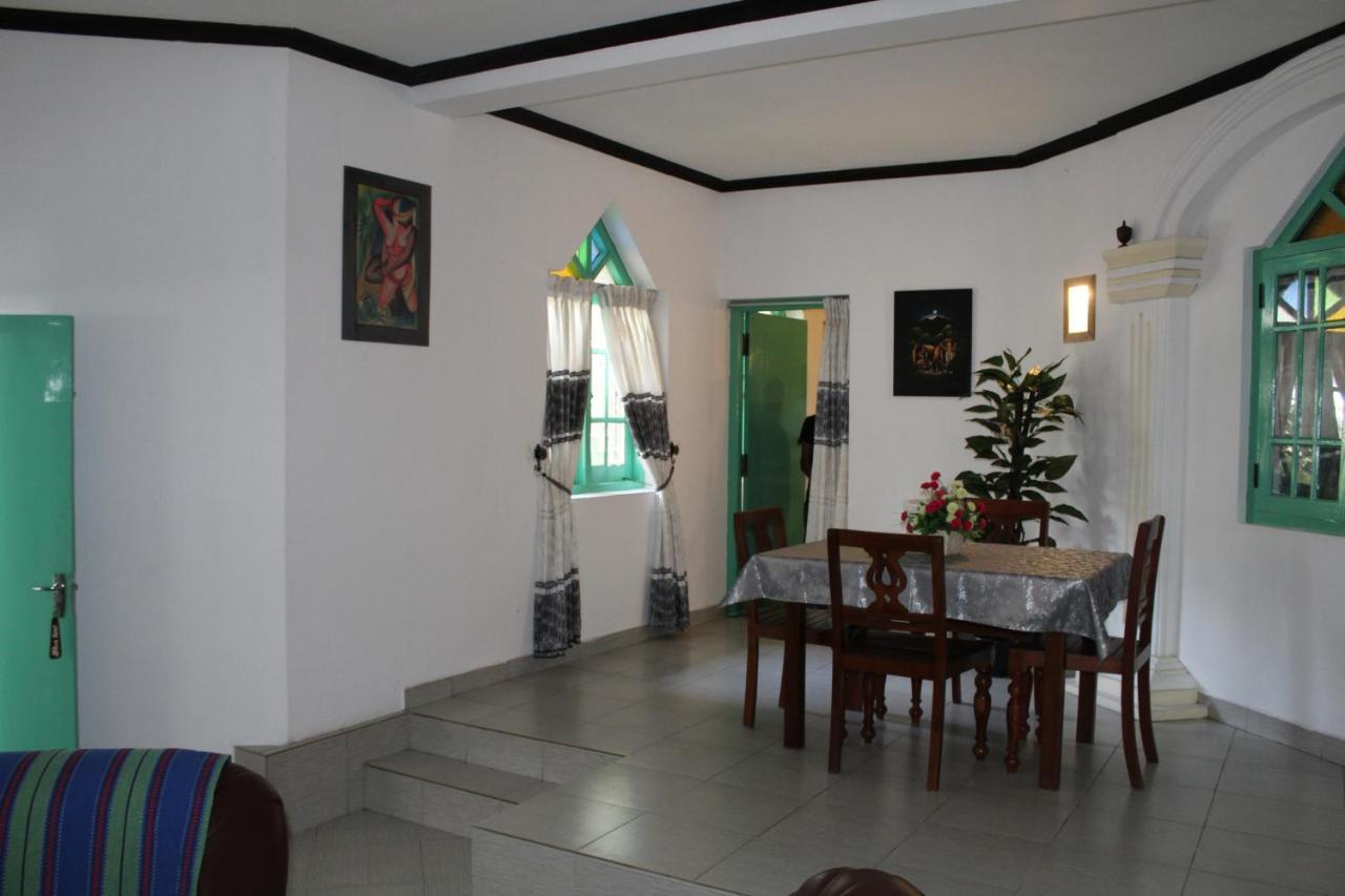 Blue Eyes Inn Unawatuna Εξωτερικό φωτογραφία