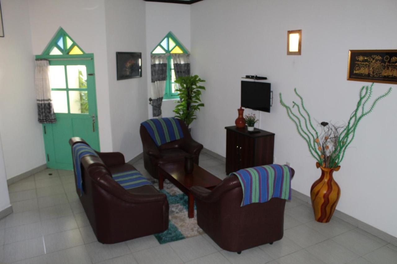Blue Eyes Inn Unawatuna Εξωτερικό φωτογραφία