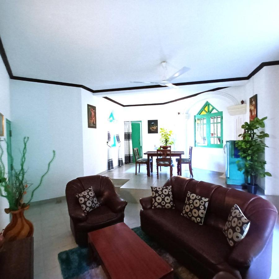 Blue Eyes Inn Unawatuna Εξωτερικό φωτογραφία
