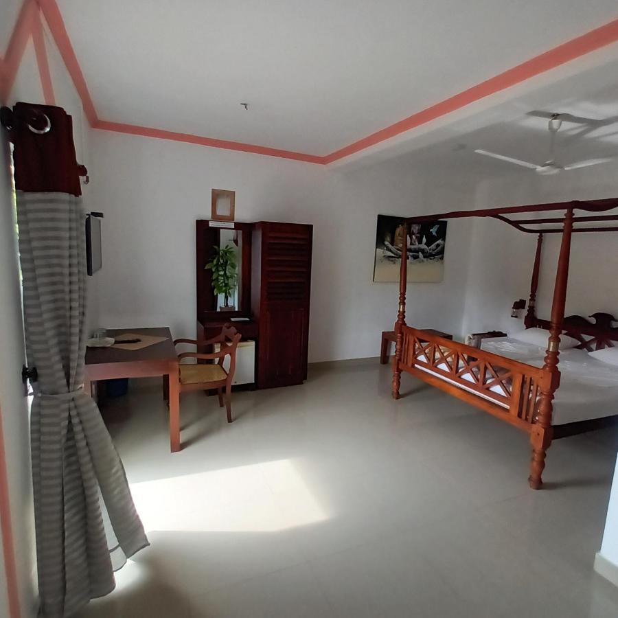 Blue Eyes Inn Unawatuna Εξωτερικό φωτογραφία